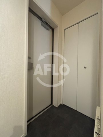 玄関　シルフィードうめきた　玄関
