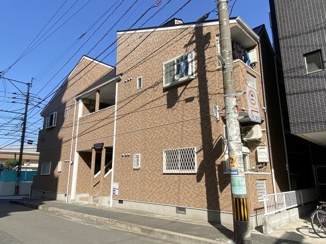リュミエール県庁前