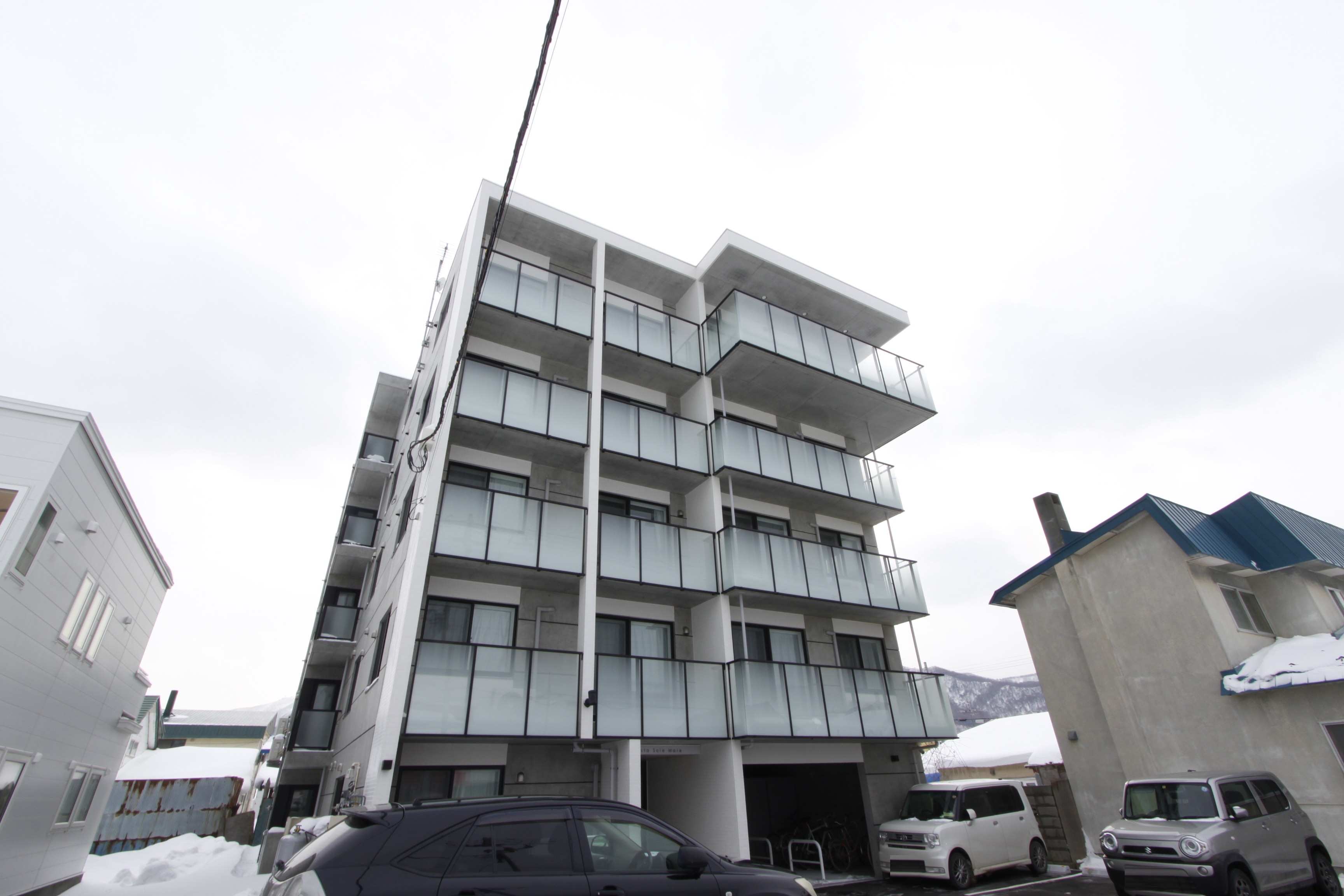 小樽市銭函のマンションの建物外観
