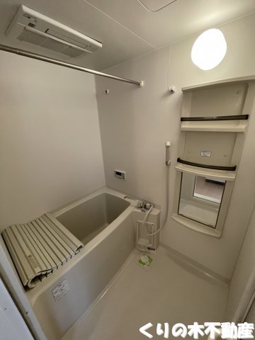 バス・シャワールーム　日々の暮らしに欠かせないお風呂です（同タイプのお部屋です。現
