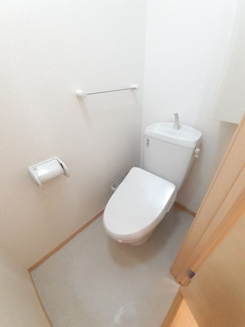 【大牟田市大字手鎌のアパートのトイレ】