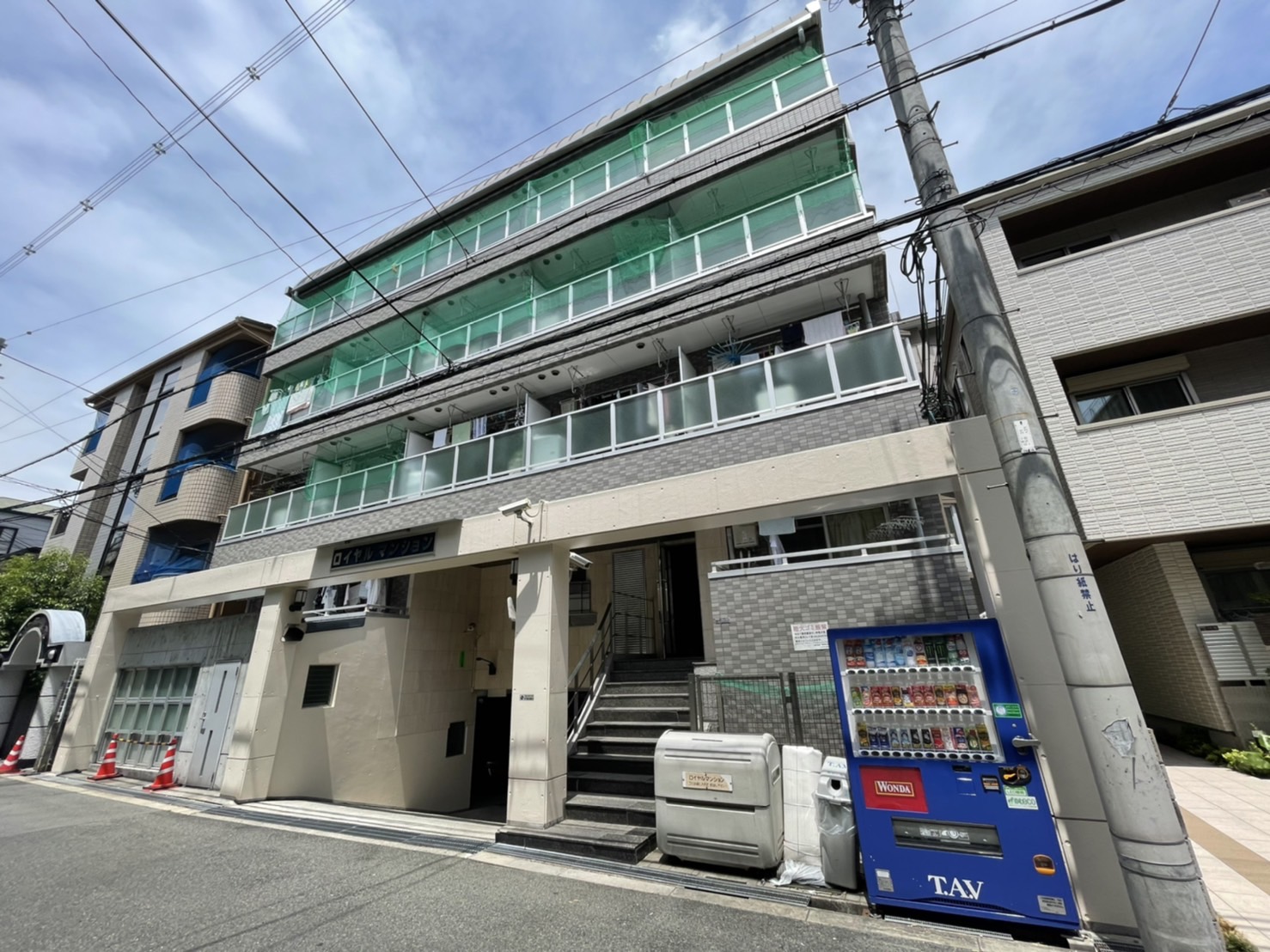 建物外観