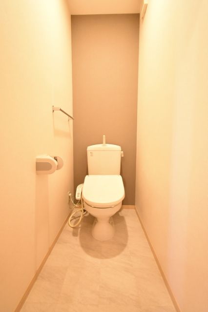 【新潟市西区ときめき東のアパートのトイレ】