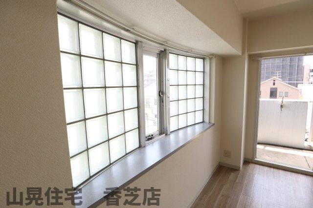 【香芝市瓦口のマンションのその他設備】