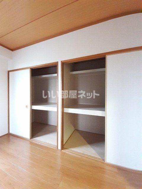 【津山市高野山西のマンションの収納】