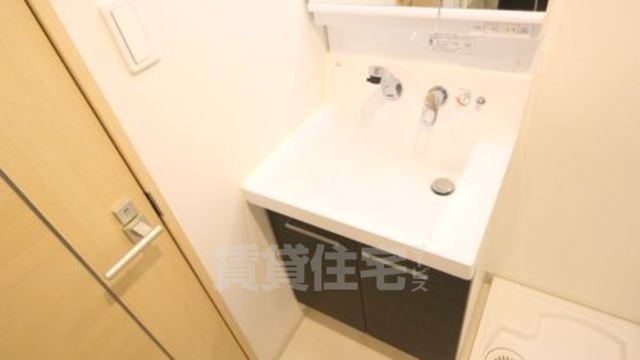 【京都市上京区四番町のマンションの洗面設備】