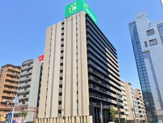 【大阪市浪速区戎本町のマンションの建物外観】