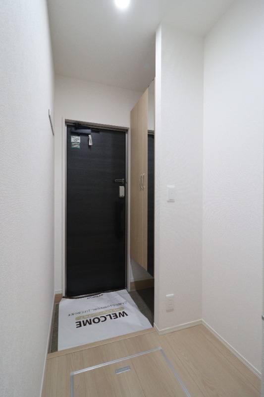 玄関　図面と現状に相違がある場合には現状を優先