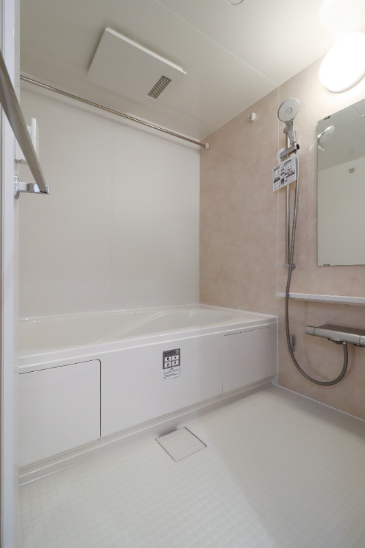 バス・シャワールーム　図面と現状に相違がある場合には現状を優先