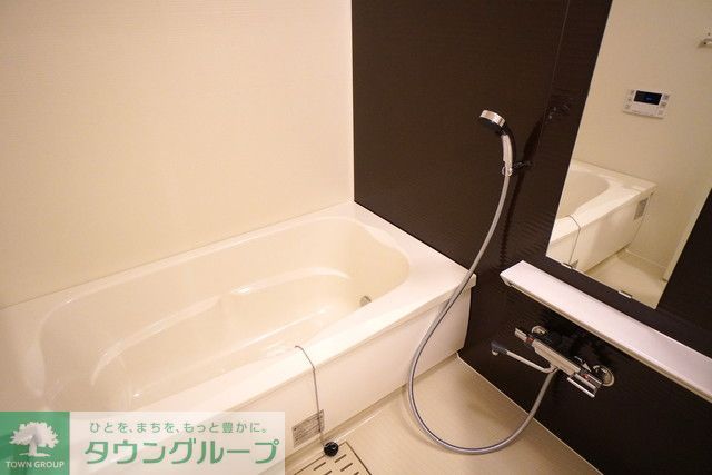 バス・シャワールーム　※写真は同タイプ住戸です。