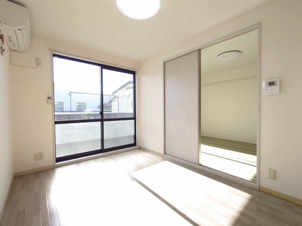 居室・リビング　洋室