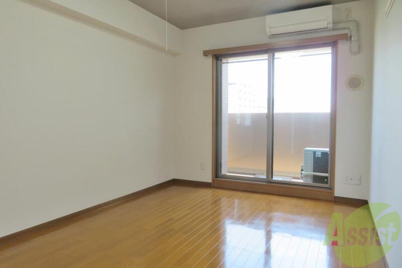 居室・リビング　日当たり良好の広いリビングになっております。