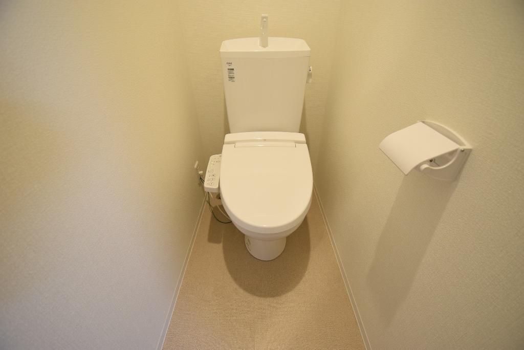トイレ　シャワー付トイレ