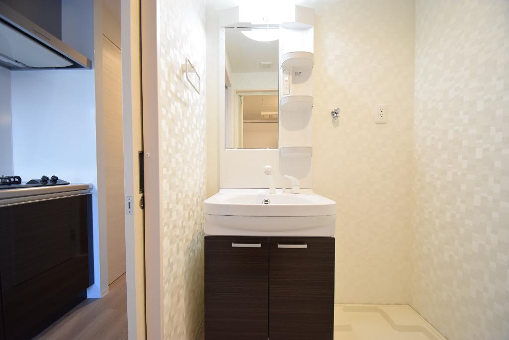 洗面設備　洗髪洗面化粧台