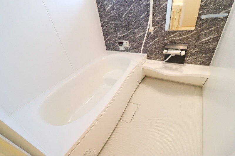 バス・シャワールーム　図面と現状に相違がある場合には現状を優先