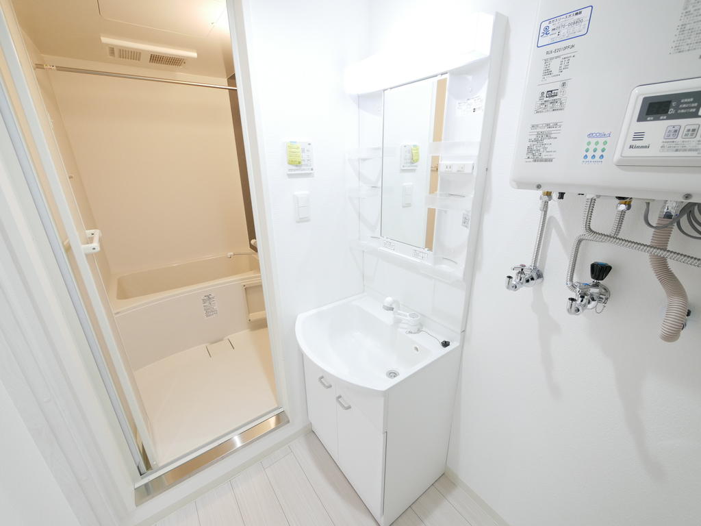 洗面設備　☆シャンドレ完備☆