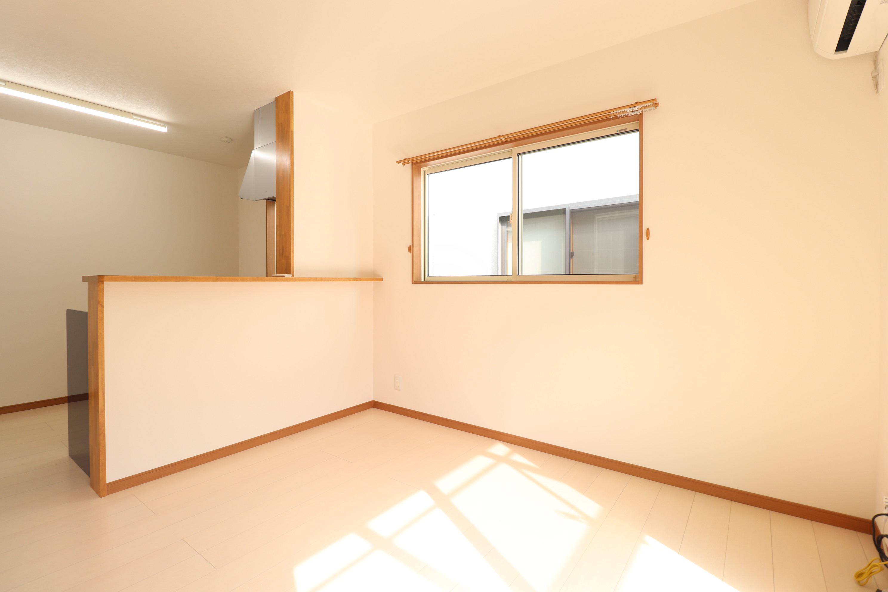 居室・リビング　広々快適に過ごして頂けるリビング♪