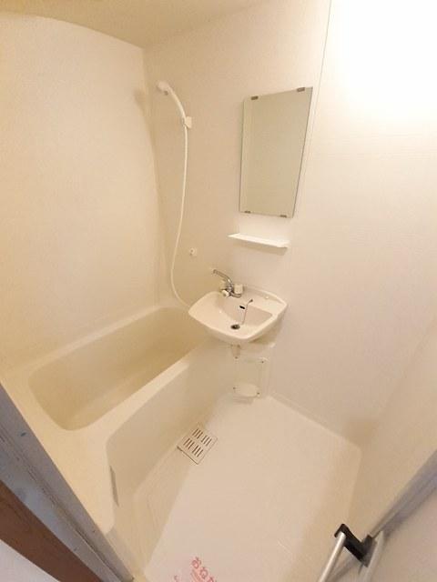 バス・シャワールーム　バスルーム