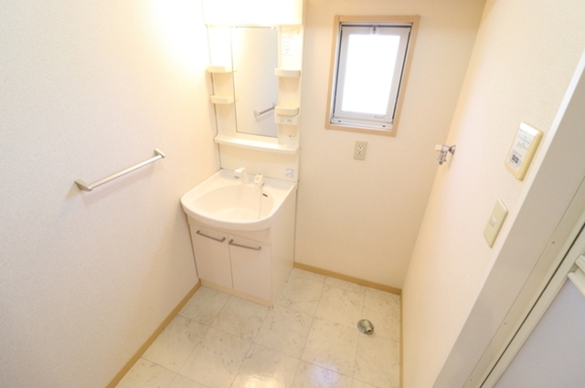 洗面設備　洗面室