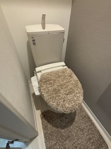 トイレ　※同シリーズ物件参考写真