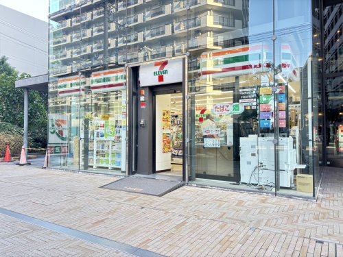 コンビニ　セブンイレブン新大阪ブリックビル店（コンビニ）まで1035m