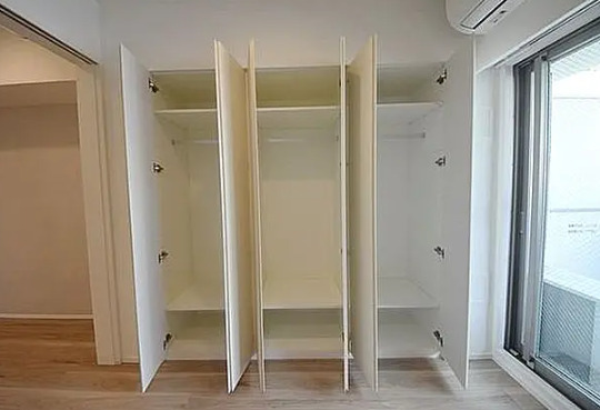 収納　写真は同タイプ住居です