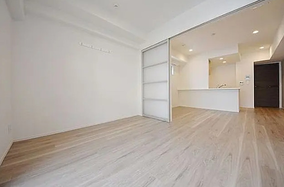 居室・リビング　写真は同タイプ住居です