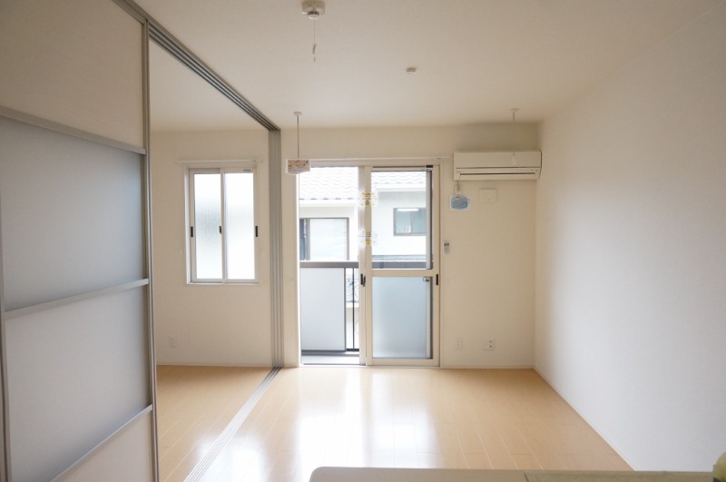 居室・リビング　図面と現状に相違がある場合には現状を優先