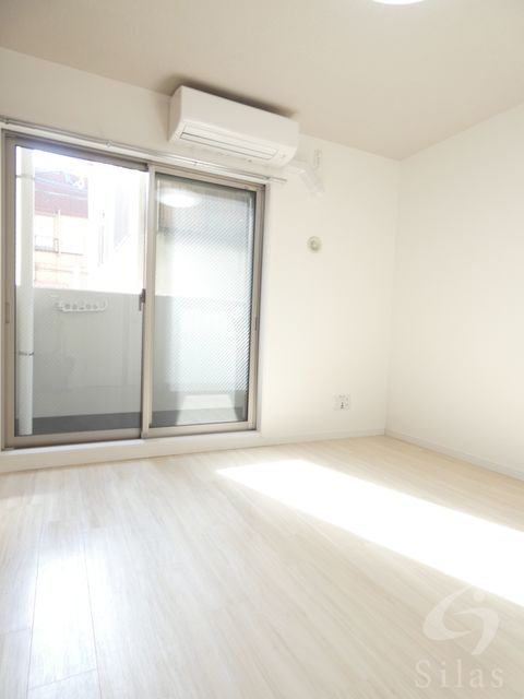 居室・リビング　同仕様