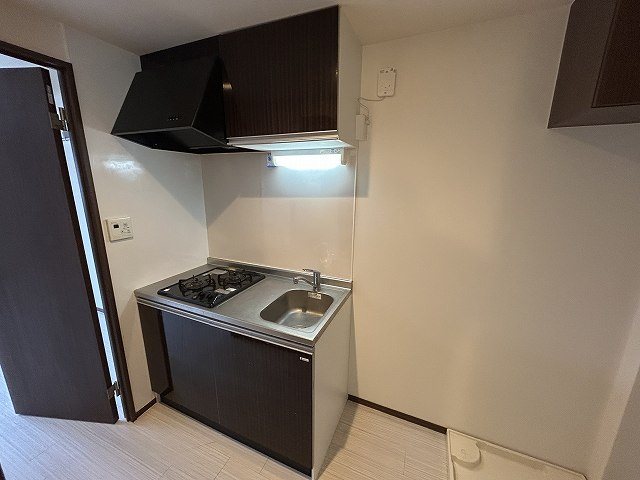 キッチン　同マンション別部屋