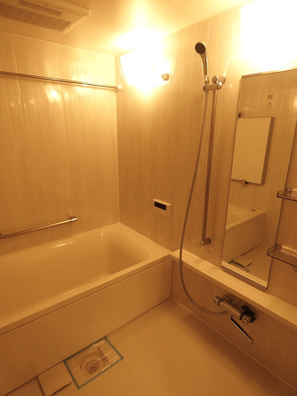 バス・シャワールーム　バス※別部屋参考写真