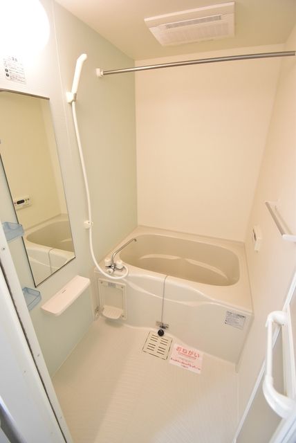 バス・シャワールーム　★お問い合わせはタウンハウジング町田店まで★