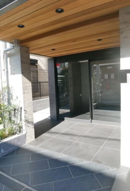 エントランス　★エントランス★