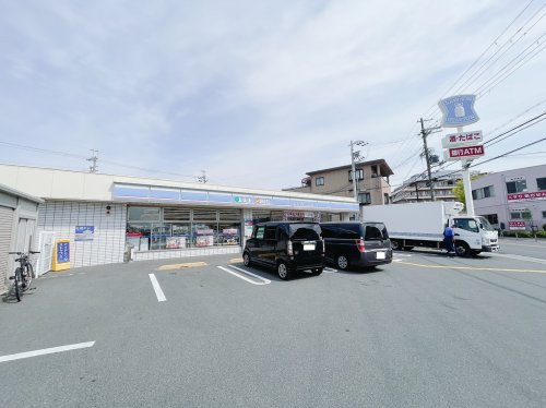 コンビニ　ローソン 堺東山店（コンビニ）まで440m
