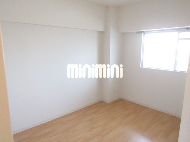 その他　北側もあかるいお部屋です。