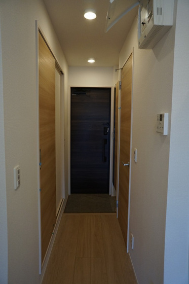 玄関　他号室のお写真です