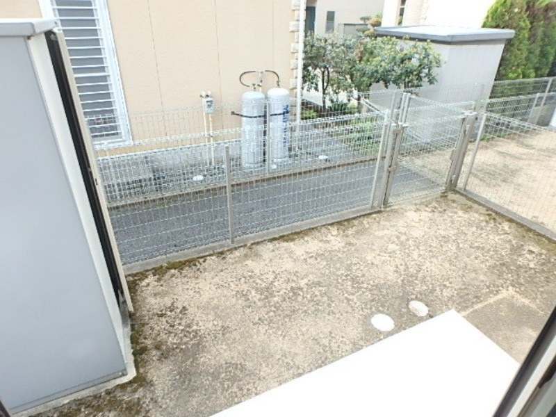 庭　図面と現状に相違がある場合には現状を優先