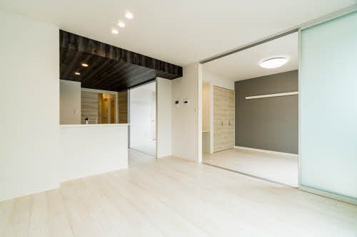 居室・リビング　リビング