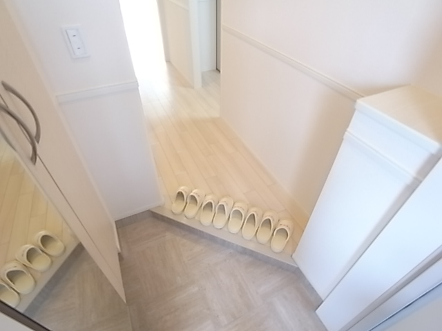 玄関　落ち着いた玄関です