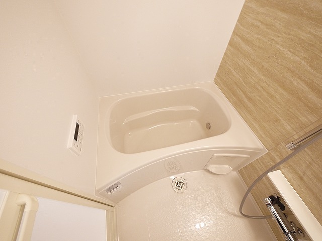 バス・シャワールーム　日々の暮らしに欠かせないお風呂です