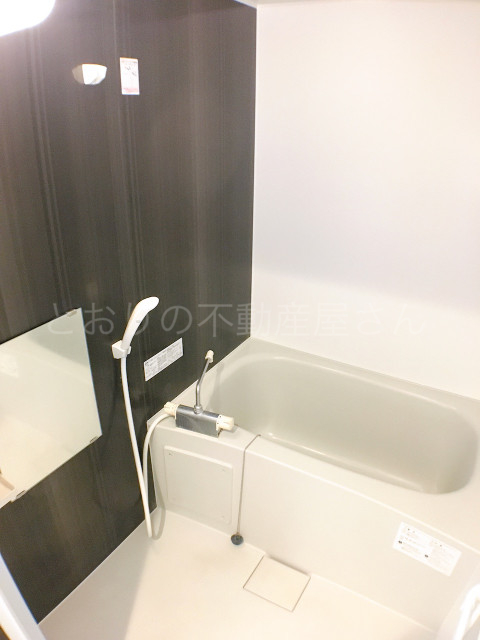 バス・シャワールーム　バスルーム