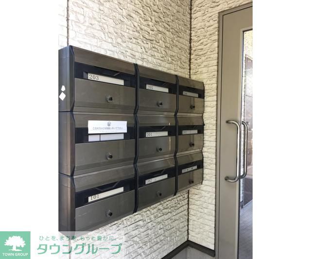 エントランス　★お部屋探しは株式会社タウンハウジング東京まで★