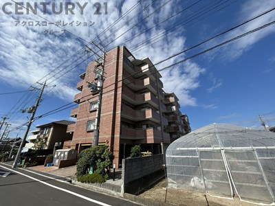 建物外観　オートロック付きで安心のセキュリティ♪