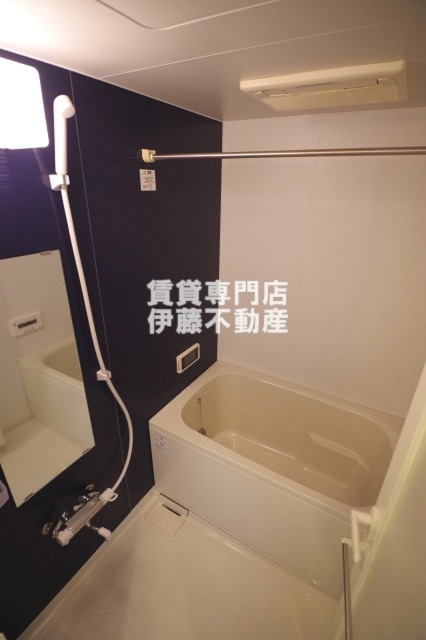 バス・シャワールーム　追い焚き機能付給湯設備＆浴室換気乾燥機＆浴室TV