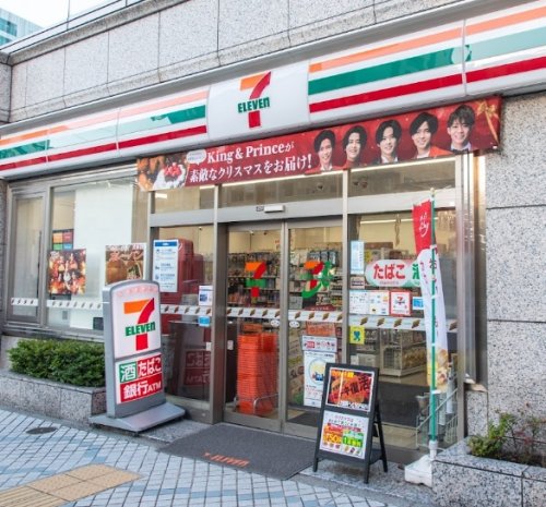 コンビニ　セブンイレブン 門前仲町駅西店（コンビニ）まで70m