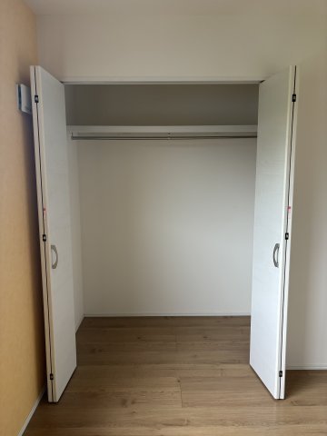 収納　※写真はA棟です。クリーニング前写真です。 相違する場合は現
