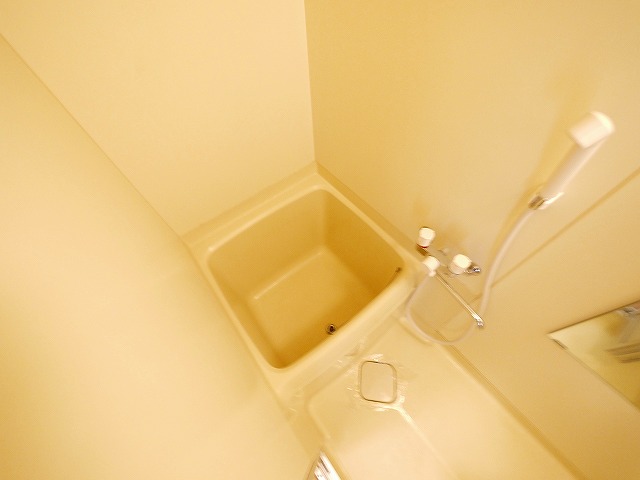 バス・シャワールーム　日々の暮らしに欠かせないお風呂です