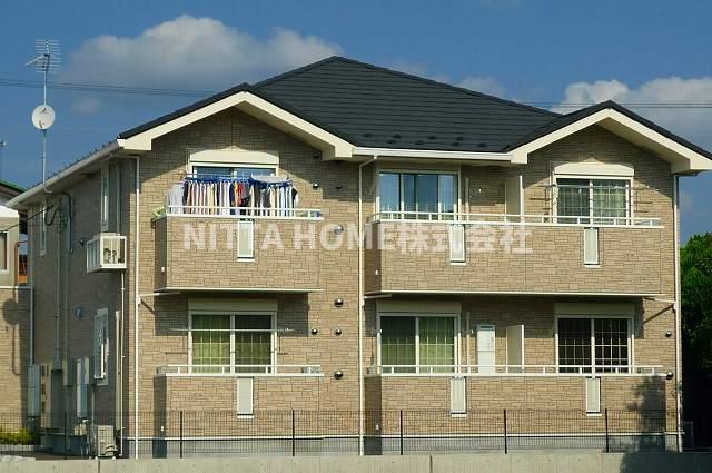 建物外観　お部屋は最上の角部屋◆