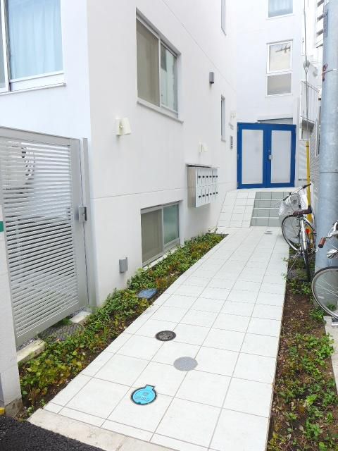 エントランス　エントランス