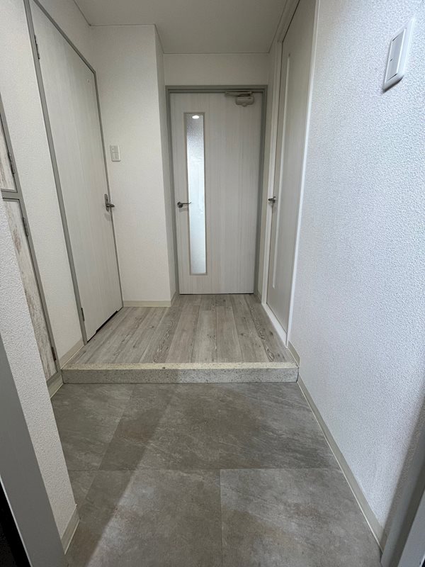玄関　201号室(2023.9.17)
